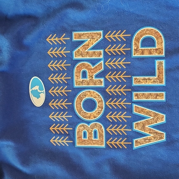 NWT Mossy Oak "Born Wild" onesie/bodysuit - Picture 4 of 4